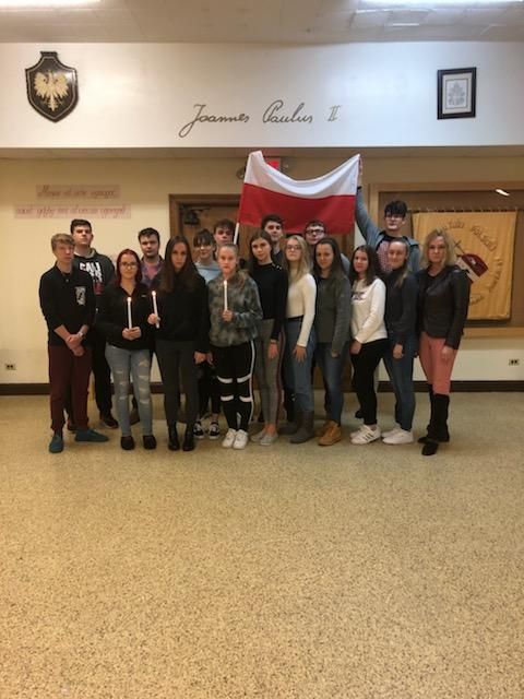 Światło Wolności w Szkole Języka i Kultury im. św. Jana Pawła II w Maspeth, NY – 13 grudnia 2019
