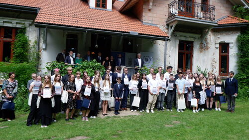 Wyrok na ziemiaństwo – 80 lat od komunistycznej reformy rolnej.