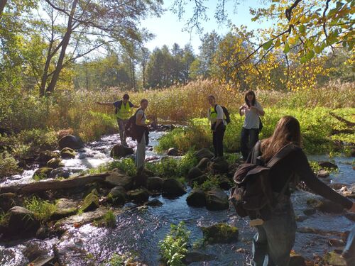 Rajd edukacyjny „Śladami Janusza Szweycera nad rzeką Grabią”
