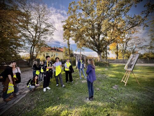Rajd edukacyjny „Śladami Janusza Szweycera nad rzeką Grabią”