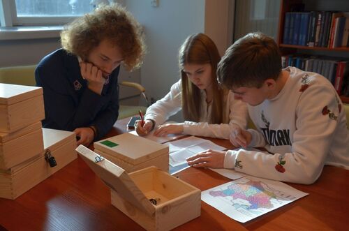 Zdjęcia z warsztatów w ramach projektu „Silni Polską!” 5 grudnia 2024 r.