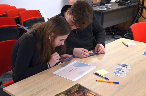 Zdjęcia z warsztatów w ramach projektu „Silni Polską!” 5 grudnia 2024 r.