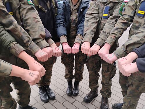 Zdjęcia uczestników I edycji konkursu „Silni Polską!”