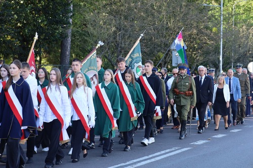 Tomaszów Niedziela 2