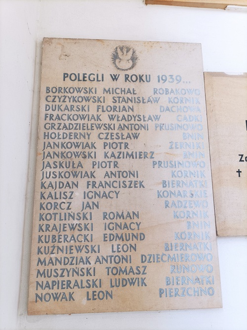 Kórnik - Tablica Pamięci w przedsionku kościoła w Kórniku. fot. Maria Frąckowiak