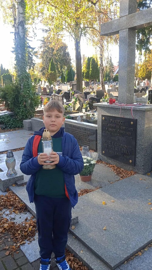 Grób więźniów zamordowanych przez Niemców – Luboń Żabikowo, fot. Borys Kaźmierczak.