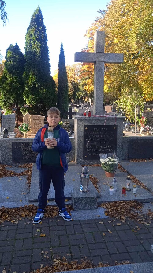 Grób więźniów zamordowanych przez Niemców – Luboń Żabikowo, fot. Borys Kaźmierczak.