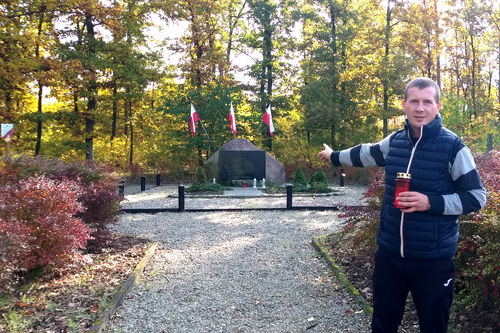 Miejsce pamięci Kurza Góra, Szkoła Podstawowa nr 58 im. Jerzego Kukuczki w Poznaniu