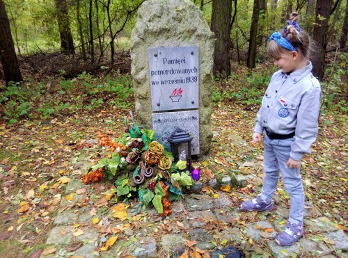 Miejsca straceń w Międzylesiu i Boguniewie, gmina Rogoźno powiat obornicki, Zuch Helena Ratajczak