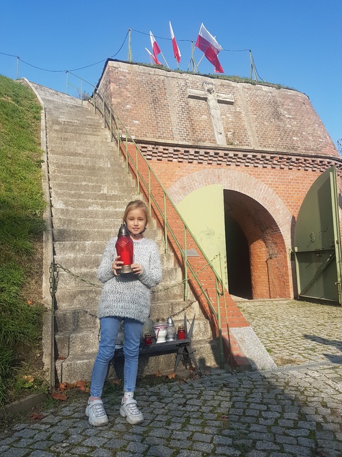 Fort VII Poznań. Schody śmierci, Joanna Majchrzak Szkoła Podstawowa nr 51 w Poznaniu