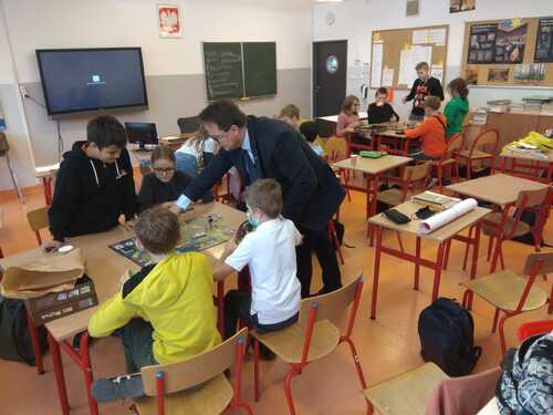 Warsztaty niepodległościowe w Szkole Podstawowej nr 29 we Wrocławiu