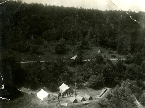 Obóz harcerski w niezidentyfikowanym miejscu, przed 1939 r. Zbiór por. Romana Zygmunta Skwary