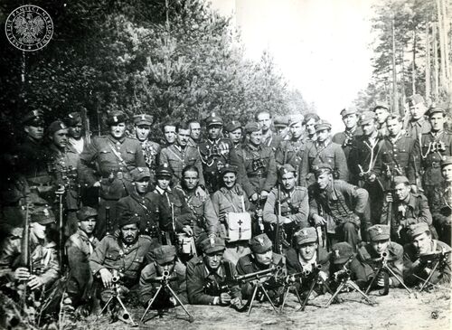 Las koło Dobrynina, Rzeszowszczyzna, lato 1946 r. Oddział partyzancki mjr. Hieronima Dekutowskiego "Zapory"