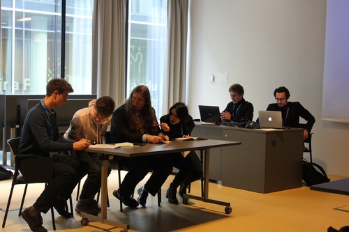 Warsztaty oraz wykłady przygotowujące uczestników tegorocznej  edycji Turnieju Debat Historycznych w Katowicach (12)