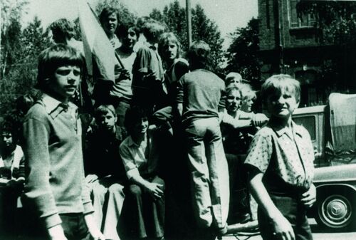 Demonstranci na ulicy 1-go Maja (obecnie 25 czerwca) w Radomiu. Autor: nieznany. Radom, 25 czerwca 1976 r. Fot. Archiwum IPN.
